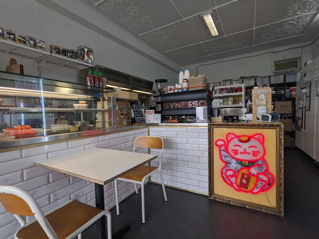 Queen St Cafe & Store