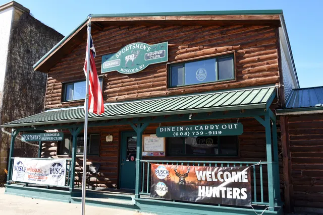 Sportsmens Lounge And Supper Club