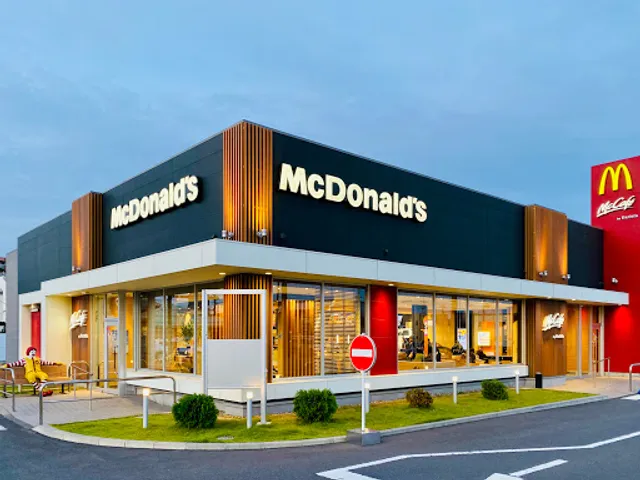 McDonald's Hirosaki Ōmachi Store