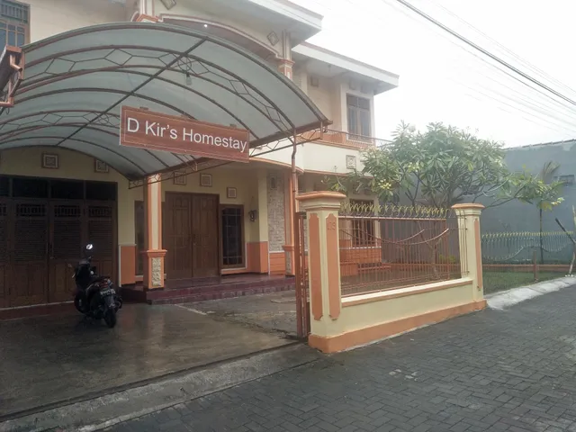 D Kirs Homestay