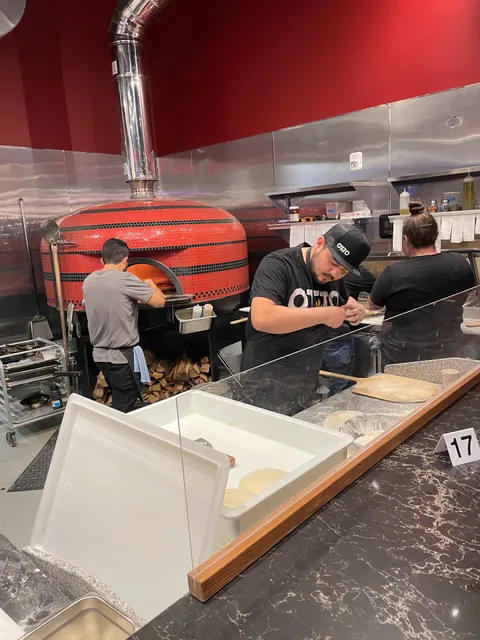 Pizzeria Otto - Lake Oswego