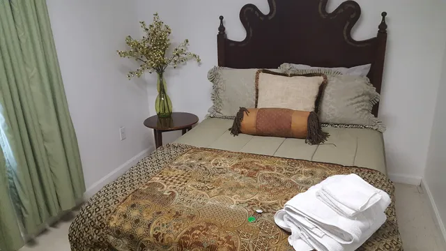 Bishop's Bed Breakfast & Beyond