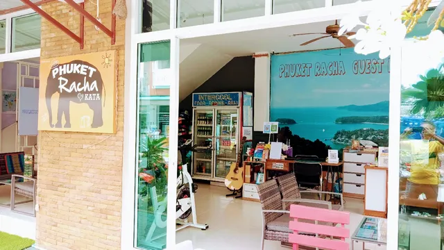 Phuket Racha Kata Homestay