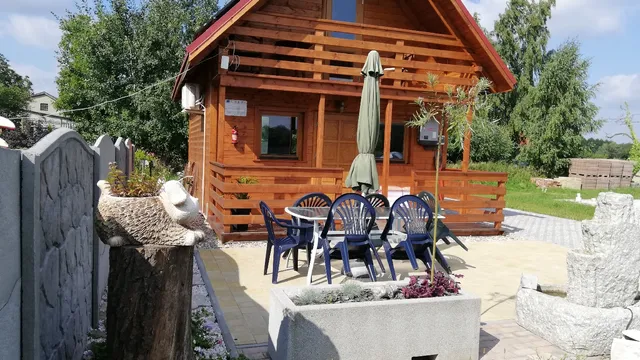 Noclegi nad stawami wypożyczalnia kajaków i rowerów .Milicz