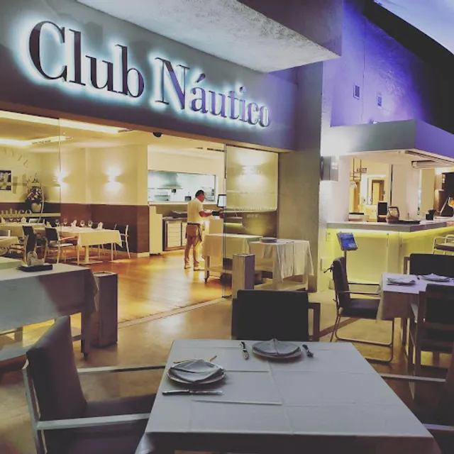 Restaurante Club Náutico Marina Greenwich