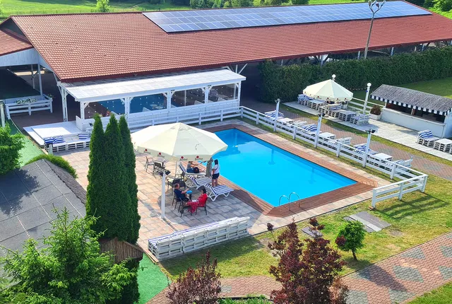 Hotel Kurpia Arte w Nowogrodzie