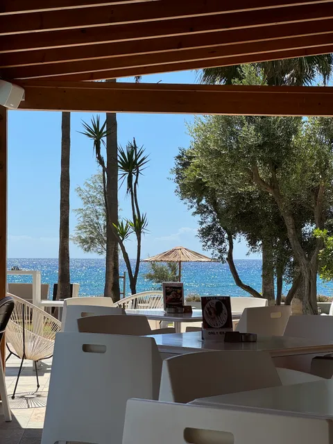 Simos Magic Restaurant