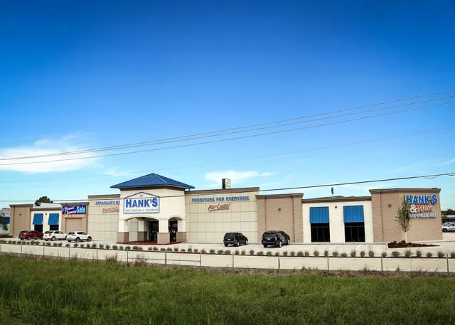 Hank's Fine Furniture