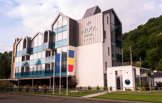 Arka Hotel