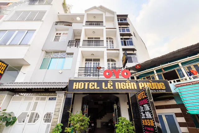 OYO 560 Le Ngan Phung Hotel