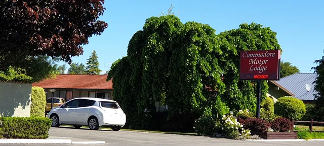 Commodore Motor Lodge