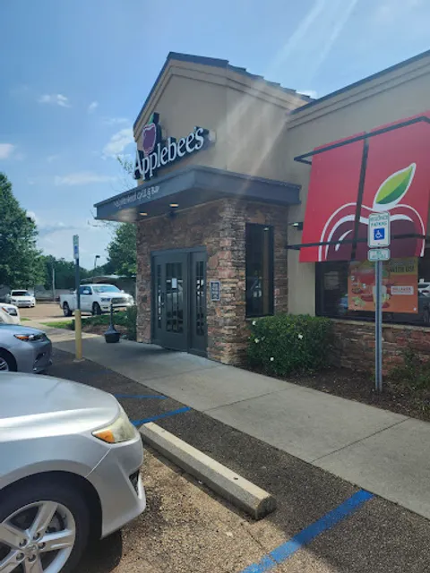 Applebee's Grill + Bar