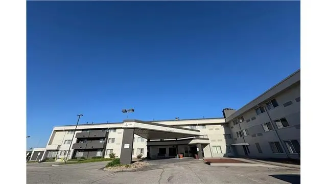 Wingate by Wyndham Lincoln Airport East I-80