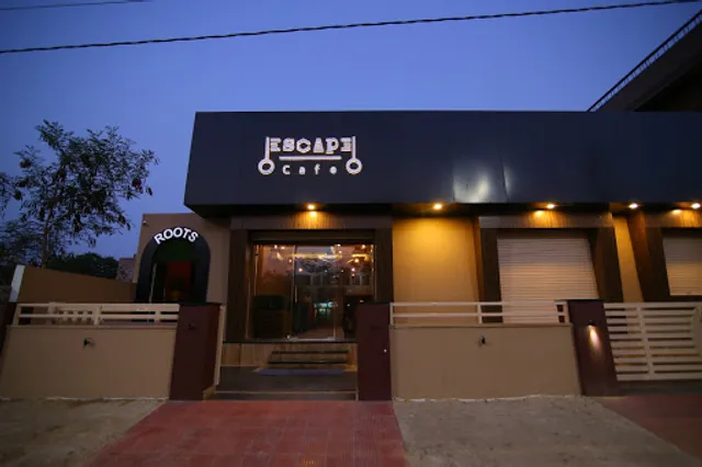 Escape Café