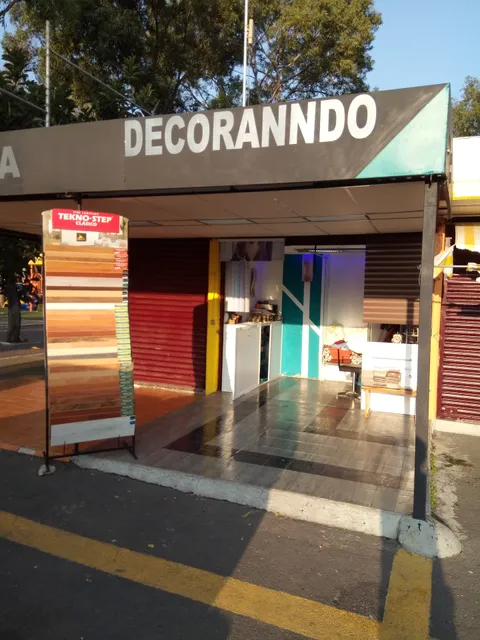 J.F UNIT MARKET KENNEDY