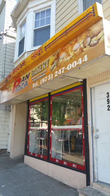 Pan Pizza Bakery
