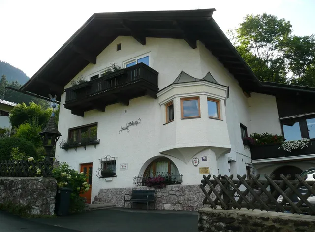 Haus Schatz