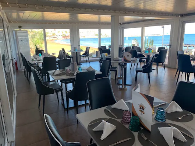 Nove Zero Due Ristorante, Beach Resort e Bar Lounge