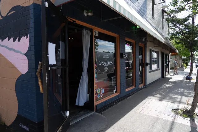 Cannabliss Dispensary (Carrboro)