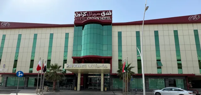 Meral Crown Hotel