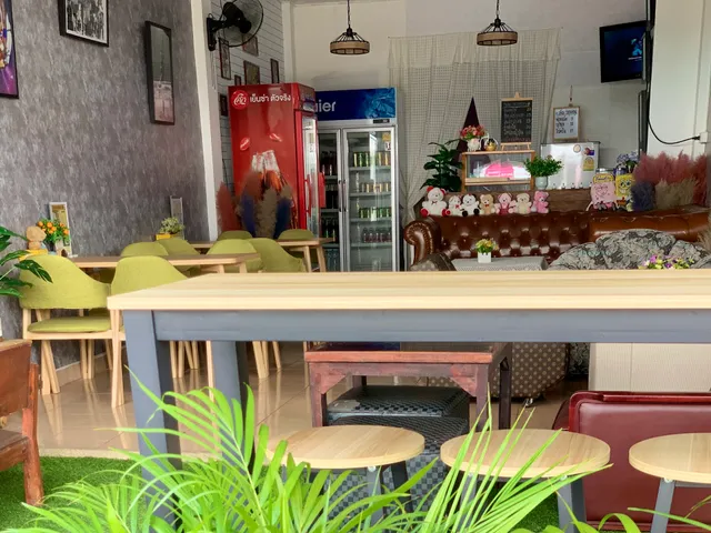 ต้นอ้อย FOOD & DRINK