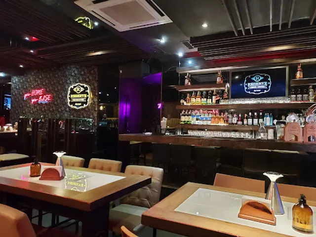 The Reserve Liquor Lounge