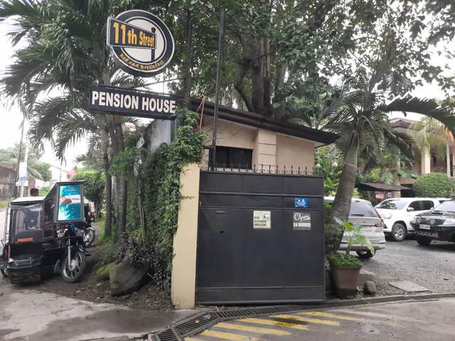 11th Street Bed & Breakfast