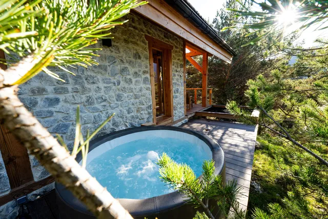 Les Chalets de Chanteloube - Chalets insolites & spas