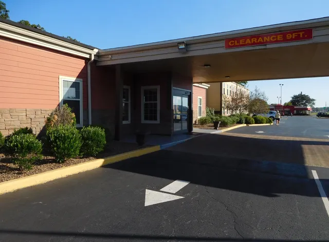 SureStay Plus by Best Western Corydon