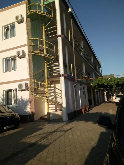 Gostevoy Dom "Lukomor'ye"