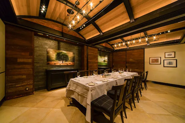 Lawry's The Prime Rib