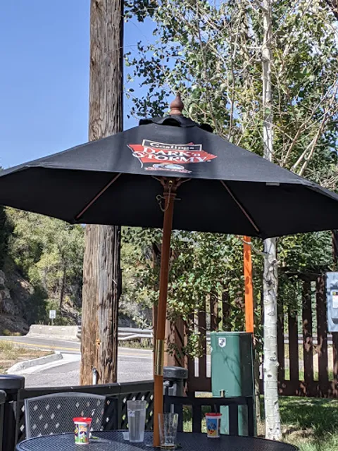 Magustos Pizza & Burger Pub