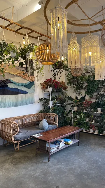 Mambo Hill Restaurant & Cafe Nusa Penida