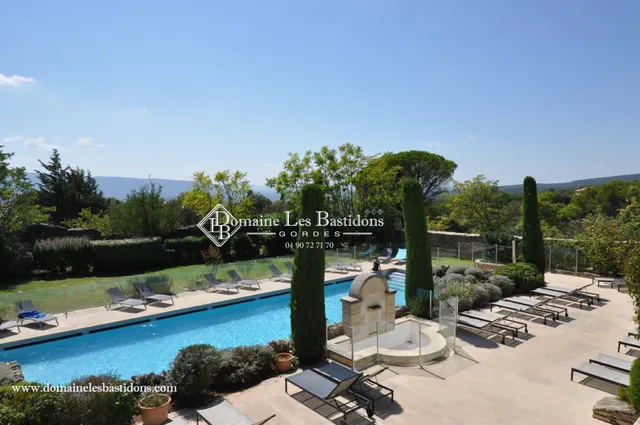 Domaine Les Bastidons