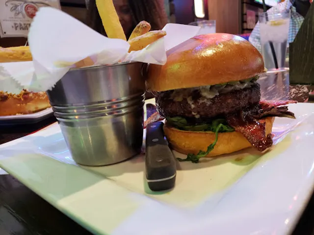 Cold Beers & Cheeseburgers