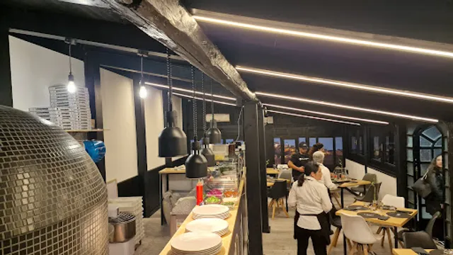 Gulìo Pizzeria and More