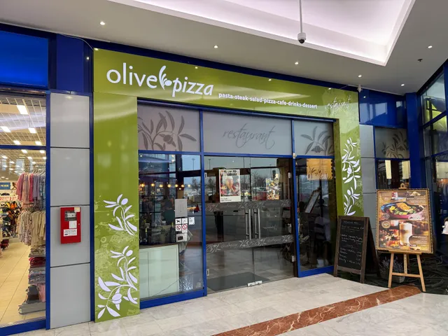 Olive Pizza Restaurant / OC Cassovia