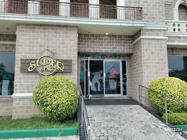 Superstar A/C Restaurant Ramoji Film City