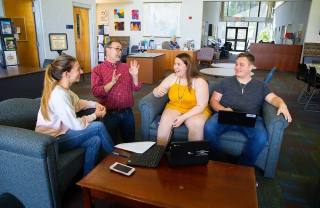 Santa Fe College Ron and Norita Davis Center