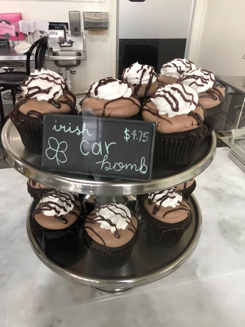 Smallcakes Cupcakery & Creamery