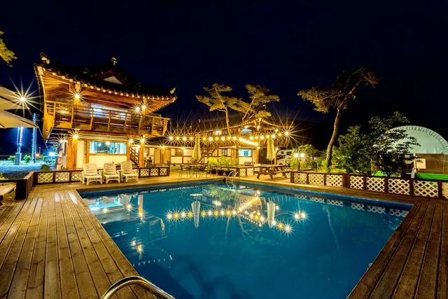 경주 서남산한옥스테이 펜션