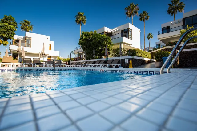 Coral Dreams Time to Smile