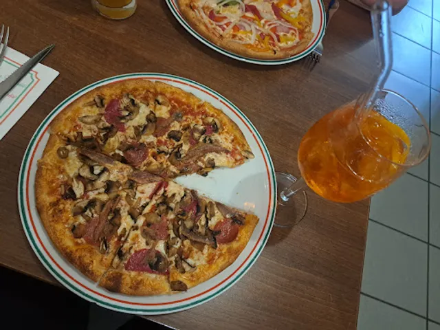 Pizzeria Santa Lucia