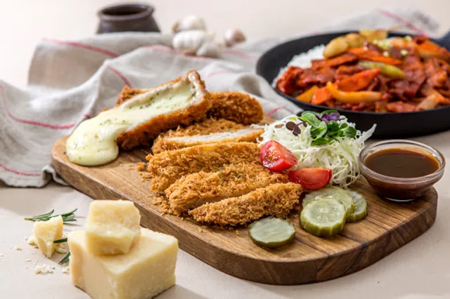 생생돈까스 부산기장점