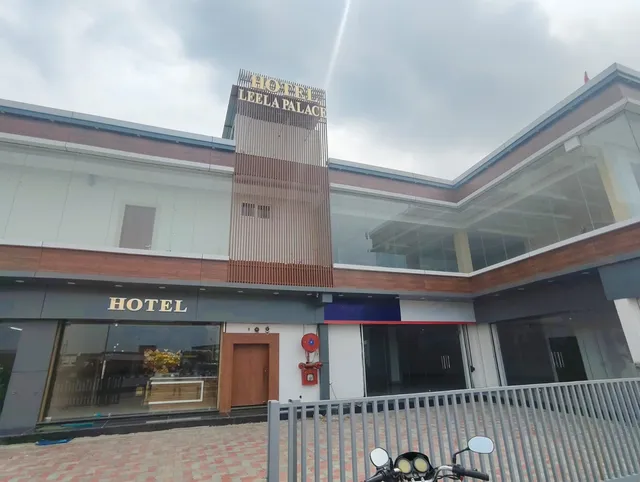 Hotel Leela palace and banquet