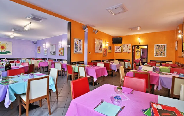 Pepperoncino - Ristorante pizzeria napoletano