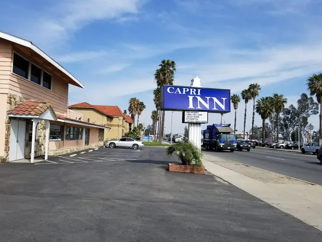 Capri Motel