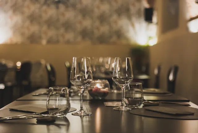 Stone Restaurant | Cocktail bar