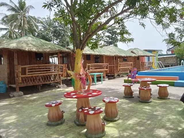 SCOTTS SEAVIEW RESORT