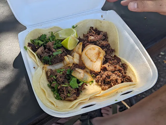 Los Dos Bros Taqueria food truck#2